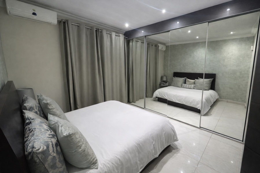 4 Bedroom Property for Sale in Oos Einde North West